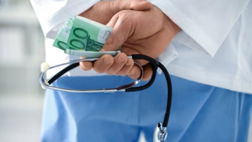 tranzactii subterane la varful spitalului caransebes managerul spitalului stia precis ca va incasa 250 000 de lei pentru un contract trucat interceptari 68d62adc0863c