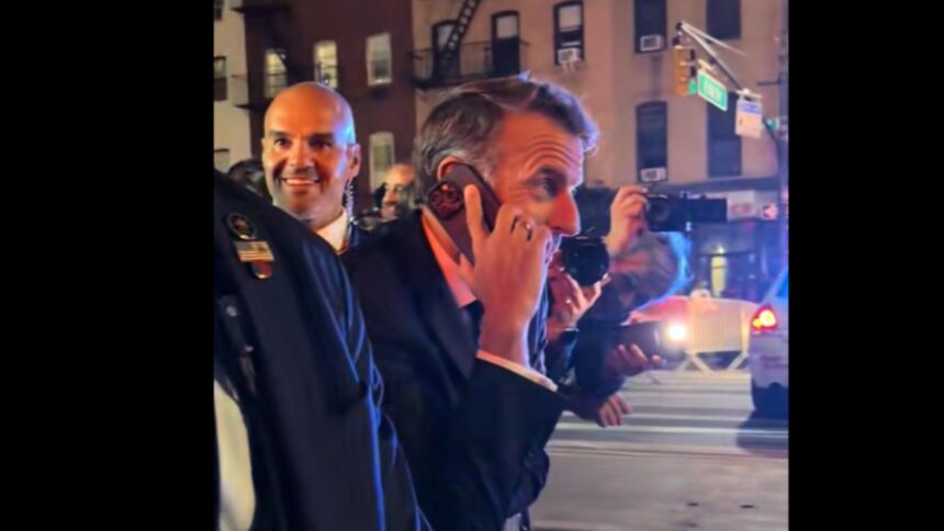 video macron l a sunat pe trump din mijlocul new york ului ca sa elibereze traficul ghici ce totul este blocat din cauza ta 68d2aaf104ff1