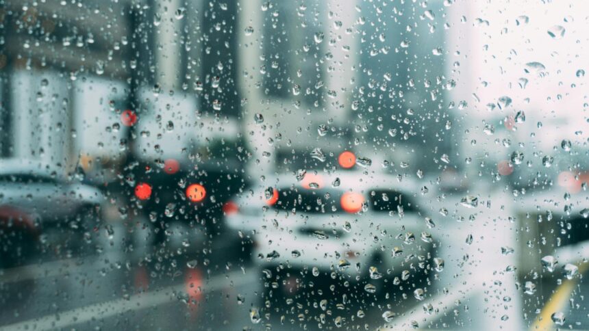 cod rosu extins de meteorologi in bucuresti si ilfov ploi apocaliptice acumulari de pana la 140 de litri pe metru patrat 68e4be81106d5