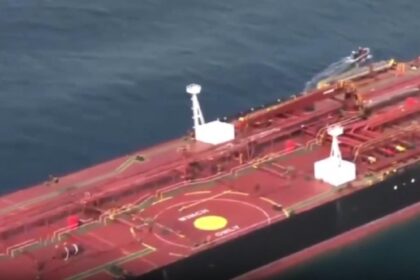 fortele franceze au descins la bordul unei nave rusesti 68de362dcd994