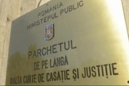 procurorilor de la inalta curte de casatie si justitie si au intrerupt protestul dupa ce ccr a intors proiectul legii pensiilor magistratilor 68f8ea8c3be7f