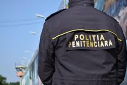 protest al politistilor de penitenciare la ministerul justitiei 68f8dc7d403e0