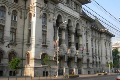 rezistii forteaza ruperea coalitie disperati sa puna mana pe primaria generala urmeaza o sedinta cruciala 68e402b63e03b