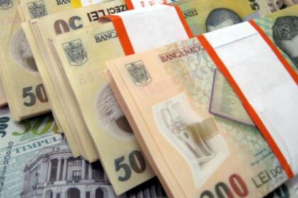 salarii si prime uriase la bnr lista veniturilor cu cat sunt platiti bancherii 68ece3528cb42