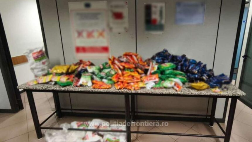 tutun nedeclarat descoperit pe aeroportul otopeni amenzi de 15 000 lei si interdictie de cinci ani pentru cinci cetateni indieni 68ee30fe1c323