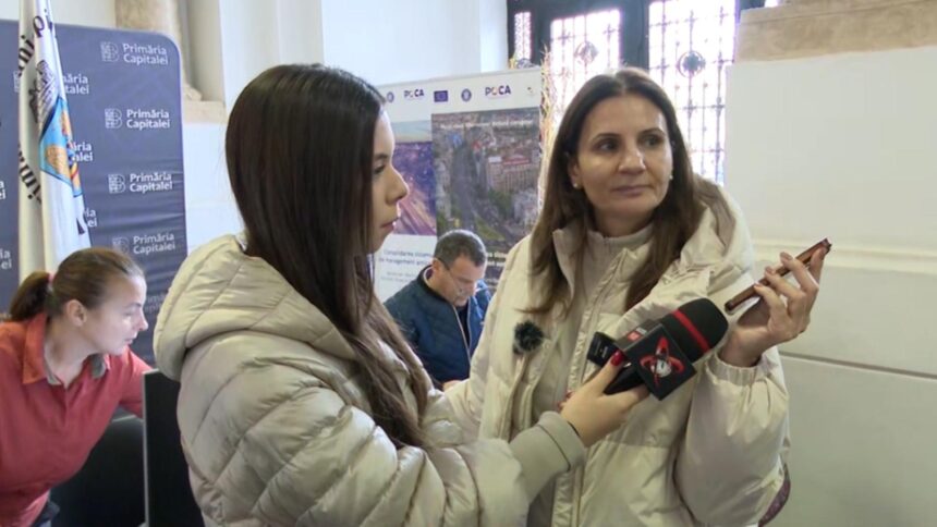 anca alexandrescu a descins la primaria capitalei functionarii s au incuiat in birouri de frica dupa 8 decembrie politia locala va lucra doar pentru cetatean va garantez 691f0536e8502