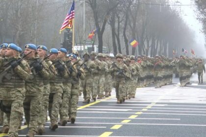 ca la romani prima parada militara de ziua nationala fara ministrul apararii video 692b100379693