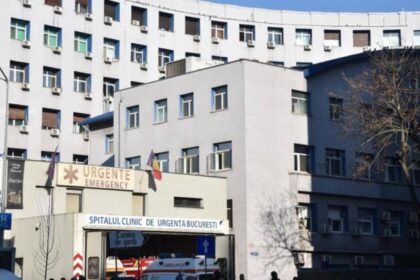 coruptie la floreasca doi medici acuzati de mita ridicati de pe strada si dusi la dna 6916cc8f654f9