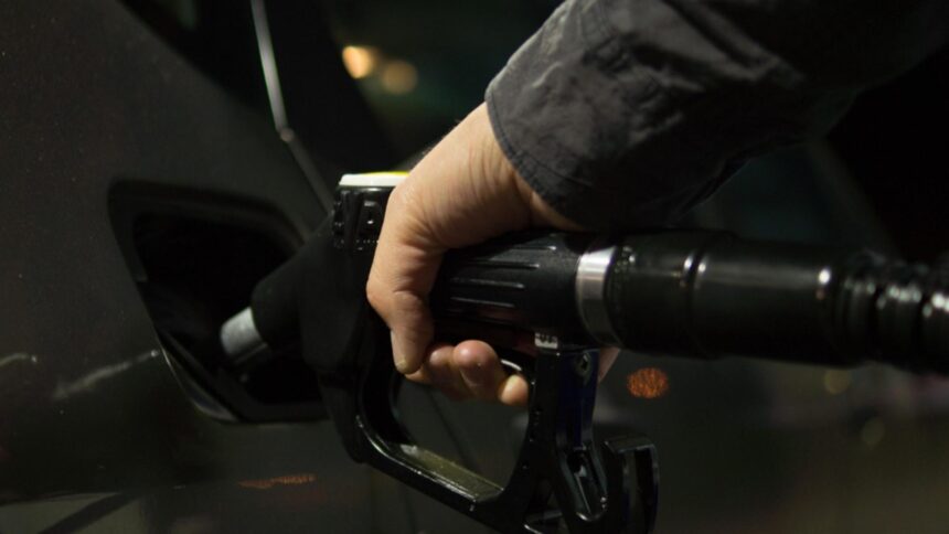 descinderi de amploare in constanta intr un dosar de contrabanda cu motorina 692812f993cd7