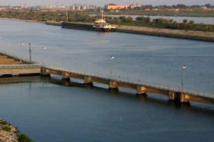 descoperire macabra in constanta cadavrul unei femei gasit in apa canalului dunare marea neagra 69236eaac4580