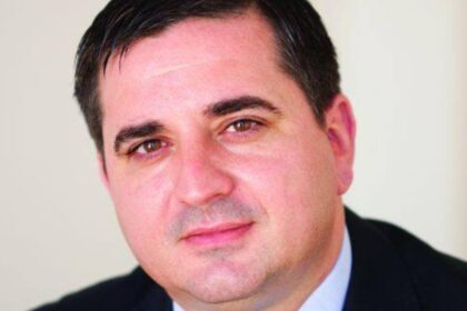 dna loveste in psd fostul senator marius isaila retinut sub acuzatia de cumparare de influenta la ministrul apararii 690defd1bb5f5