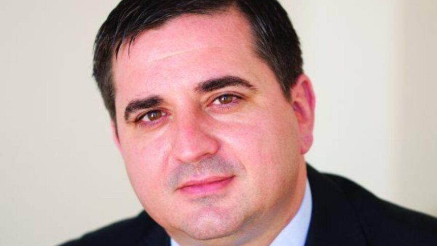 dna loveste in psd fostul senator marius isaila retinut sub acuzatia de cumparare de influenta la ministrul apararii 690defd1bb5f5