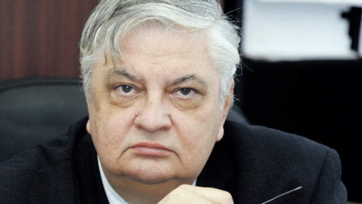 mircea cosea internat de urgenta profesorului i s a facut rau cu putin timp inainte sa intre in direct la o emisiune 692361bf9ce6c