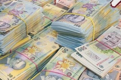 o contabila a inspectoratului scolar constanta saltata pentru o frauda de 500 000 de euro din banii dascalilor 690e48fe407c0