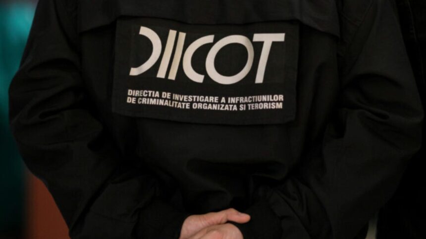 opt persoane audiate pentru detinere ilegala de arme un barbat retinut dupa ce ar fi introdus in tara o arma letala adusa din spania 690a1d71780e9