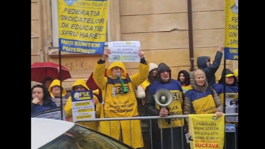 protest al dascalilor in fata guvernului munca noastra nu poate fi stearsa cu buretele video 692839bf19463