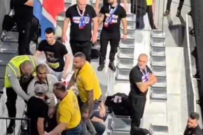 scandal pe terenul de fotbal suporteri acuzati ca au fost batuti si sechestrati de agentii de paza 69177d662abe6