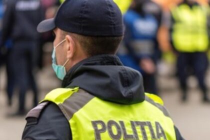 un barbat a indus in eroare politia si justitia cu plangeri penale false si documente contrafacute 40 de laptopuri descoperite la perchezitii 690b9321c65da