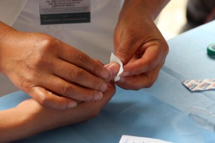 un infirmier a fost condamnat pe viata dupa ce a ucis 10 pacienti in stadiu terminal le administra injectii letale 690c745d1ea8d