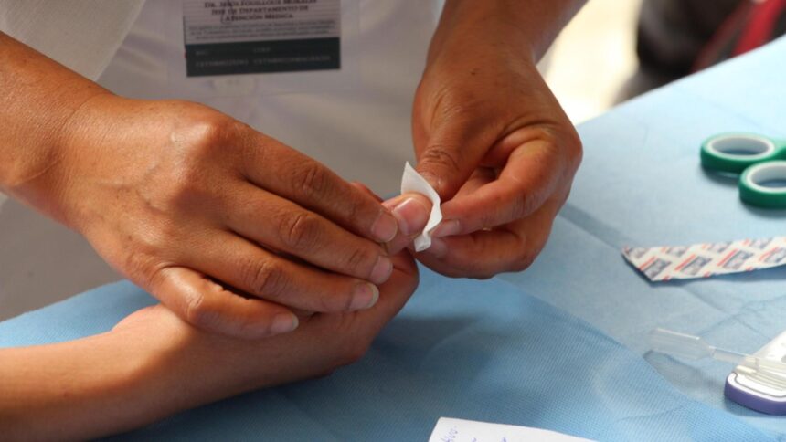 un infirmier a fost condamnat pe viata dupa ce a ucis 10 pacienti in stadiu terminal le administra injectii letale 690c745d1ea8d