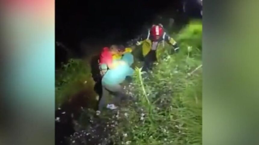 15 morti si 20 de raniti dupa ce un autobuz a cazut in prapastie in guatemala 6951402ab03ec