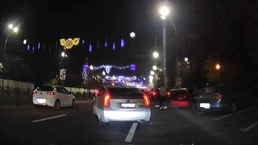 accident in lant pe calea vacaresti din capitala provocat de un tanar de 20 de ani patru masini implicate 692fe7f54590b
