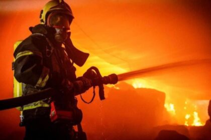 explozie provocata in urma unei scurgeri de gaze la o butelie intr un bloc din iasi un barbat a suferit arsuri 693518fc77b5d