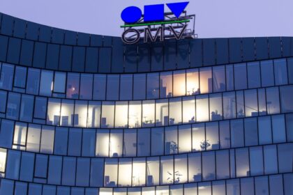 paradox omv jumatate din profit vine din romania dar compania anunta restructurarea a 1 000 de posturi 692d51e440d5b