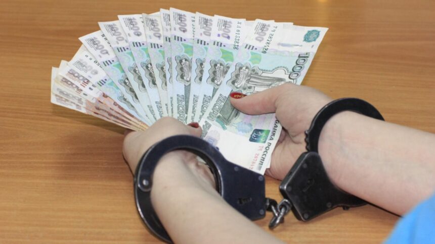 politist din constanta arestat pentru luare de mita a fost prins in flagrant cand primea 25 000 de lei de la reprezentantul unei societati 6930053ed307e
