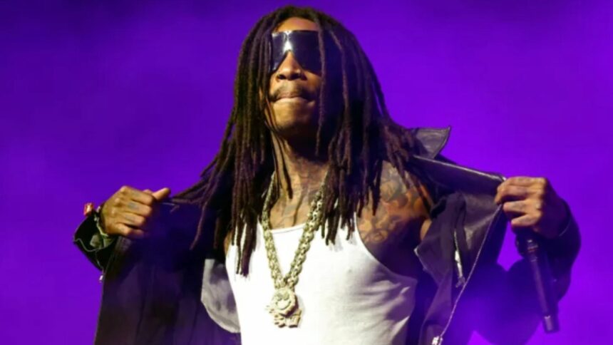 rapperul american wiz khalifa condamnat definitiv la inchisoare dupa ce a fumat substante interzise pe scena unui festival de la constanta 6944259b45496