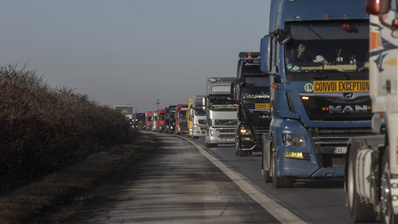 transportatorii primesc sprijin financiar compensari de la guvern de 40 65 de bani pe litrul de motorina pana in martie 2026 693ae7e9bc236