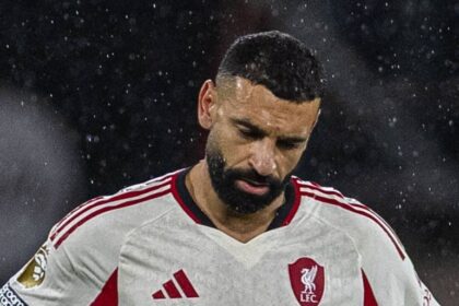 borna negativa atinsa de mo salah la liverpool l a egalat pe dirk kuyt 69778140bf821