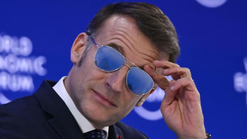 cat costa ochelarii de lux purtati de macron la davos au devenit virali dupa atacul lui trump a vrut sa arate ca e dur 697209397f63a