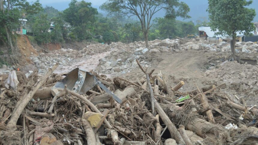 catastrofa in indonezia zeci de morti si disparuti in urma alunecarilor de teren 6979a35824028
