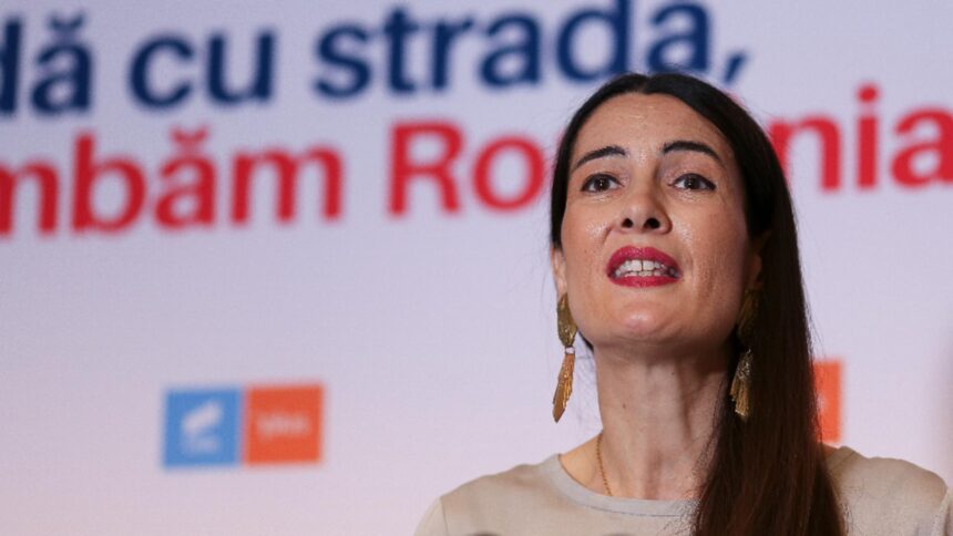 clotilde armand lectie de ipocrizie maxima deplange amanarea termenelor dar le accepta cand este vorba despre propriul dosar 69733d0dbcc8e