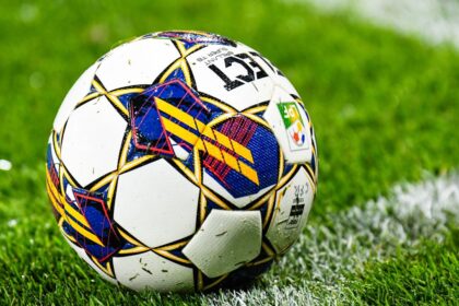 exclusiv schimba strategia la mijlocul drumului echipa din superliga care pregateste plecari pe banda rulanta antrenorul e foarte suparat 695f859395383