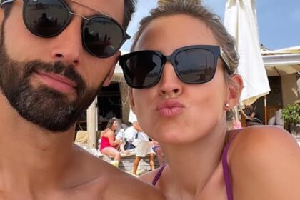 galerie foto cine este si cu ce se ocupa carlota ruiz sotia noului antrenor de la real madrid cei doi se iubesc din adolescenta si au patru copii 69653fed636ce