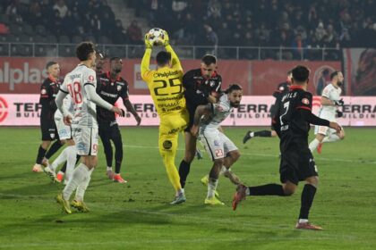 internationalul israelian prezentat oficial dupa meciul fc hermannstadt dinamo scor 1 2 6974b9b733929