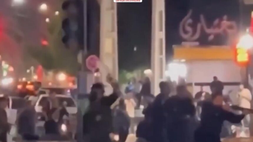 iran primele condamnari la moarte ale protestatarilor manifestatiile continua 6967347e15b59