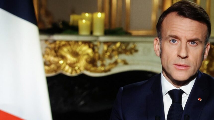 macron saluta sfarsitul dictaturii lui maduro si cere o tranzitie democratica in venezuela 695a6eedb57e6