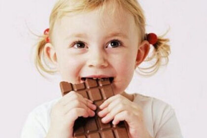 marea britanie va interzice reclamele la produsele de tip junk food in timpul zilei pentru a combate obezitatea infantila 695752c5a8122