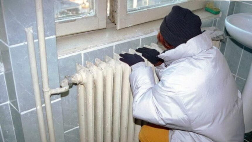 mii de bucuresteni ingheata in case in cele mai friguroase zile ale iernii din cauza defectiunilor majore din sistemul de termoficare harta 6963d92d44123