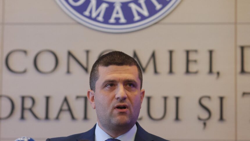 ministru usr imprumut de 8 000 de euro catre o jurnalista rezist apare in declaratia de avere 695a1717557a3