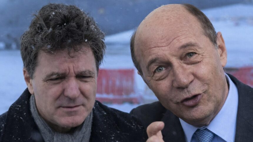 nicusor dan s a facut de ras din proprie initiativa traian basescu il desfiinteaza pe presedinte dupa umilinta de pe aeroportul din paris o imagine groaznica pentru romania 696ddc5df0ba7
