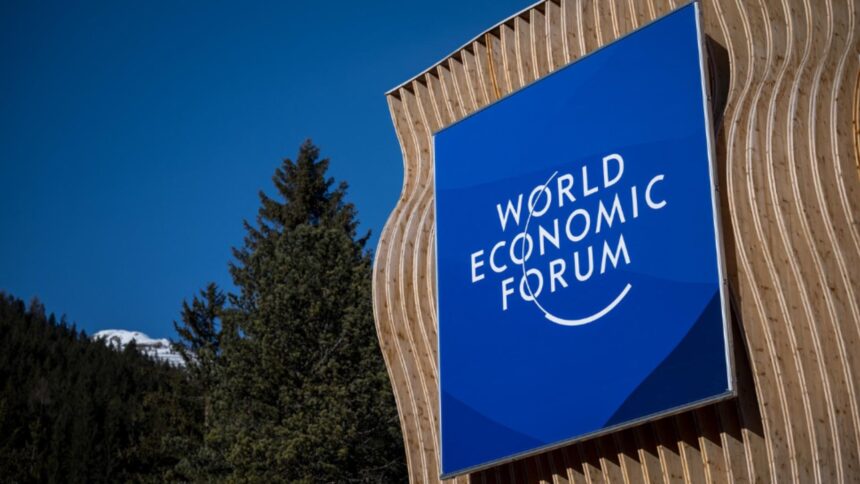 nicusor dan va lipsi de la forumul de la davos pe cine trimite romania la cea mai importanta intalnire a anului unde va veni si trump 696d43d5b8c27