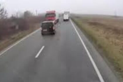 premierul greciei mesaj de condoleante dupa accidentul rutier din timis in care au murit sapte suporteri ai lui paok 6978e32ab693f