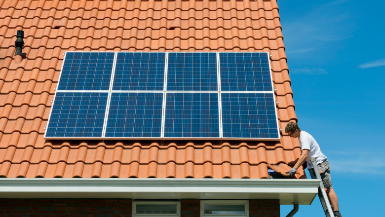 prosumatorii ar putea imparti energia produsa cu alti consumatori ce prevede proiectul pus in dezbatere de ministerul energiei 696a5ded3c5a4