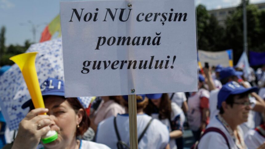 revolta totala fata de austeritatea lui bolojan sindicatele din trei ramuri vitale pregatesc proteste uriase 696dfe0241c8e