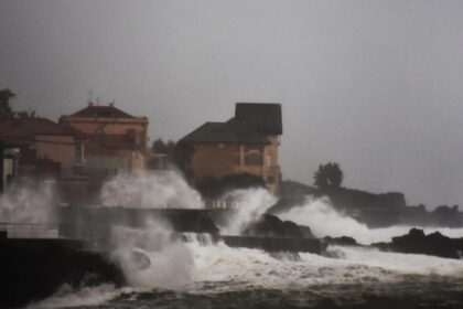 sicilia sub ape stare de urgenta decretata in italia dupa ciclonul harry care a facut ravagii in sudul tarii fotovideo 697863b285374