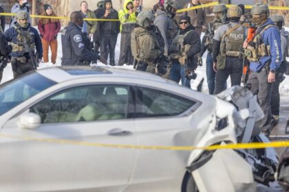 vicele jd vance afirma ca moartea femeii impuscate de agenti de imigrare este o tragedie provocata de ea insasi 695f50139676b